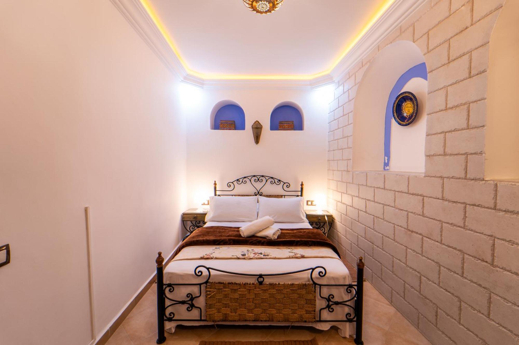 Dar Nokhba Inn Шефшауэн Экстерьер фото