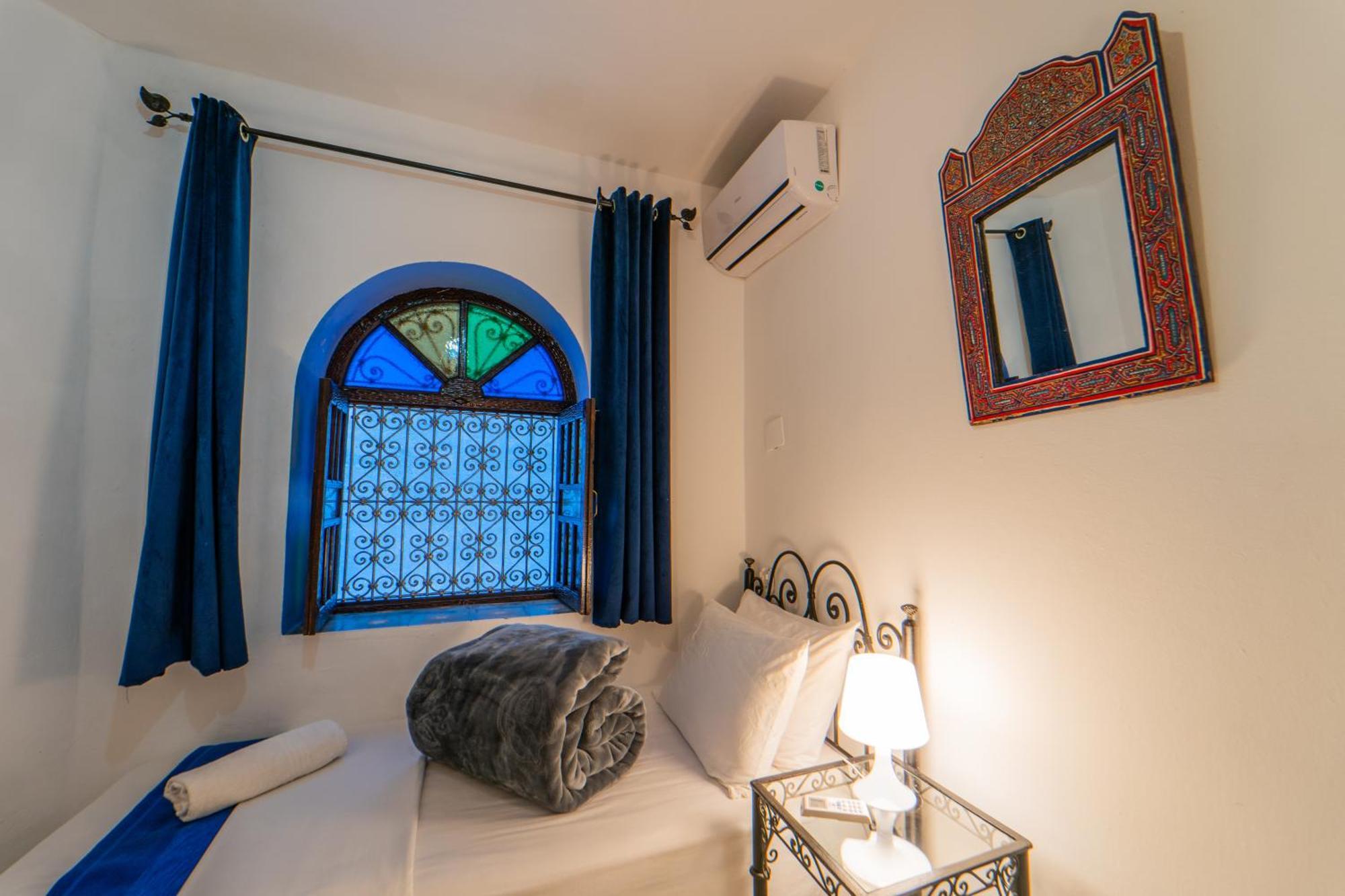 Dar Nokhba Inn Шефшауэн Экстерьер фото